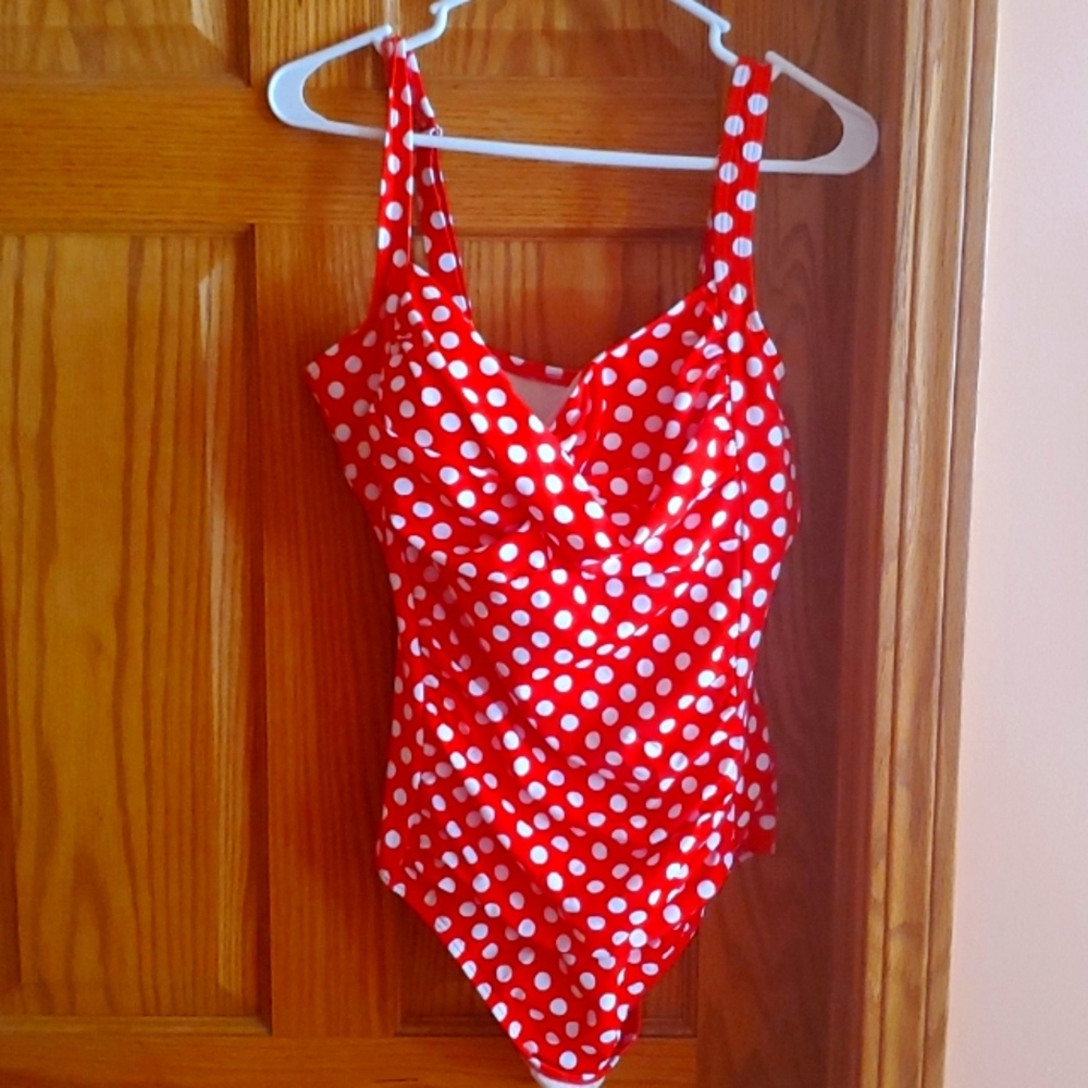 Swimsuits for all one piece polka dots swimsuit